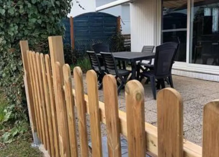 Captain's Quarters - Maison En Bord De * Saint-Come-de-Fresne